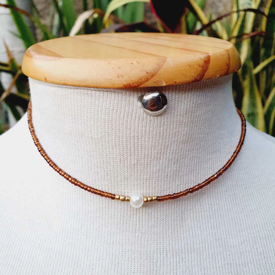 Brown Bead Necklace with Clear Glass and Gold and Pearl Detail - Classic Collection image 4
