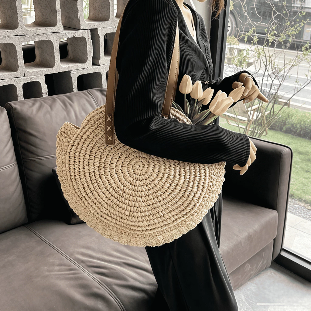 Women's Elegant Trend SUPER STYLISH SUMMER TREND Women's handbags for casual vacations, beach, camping image 2