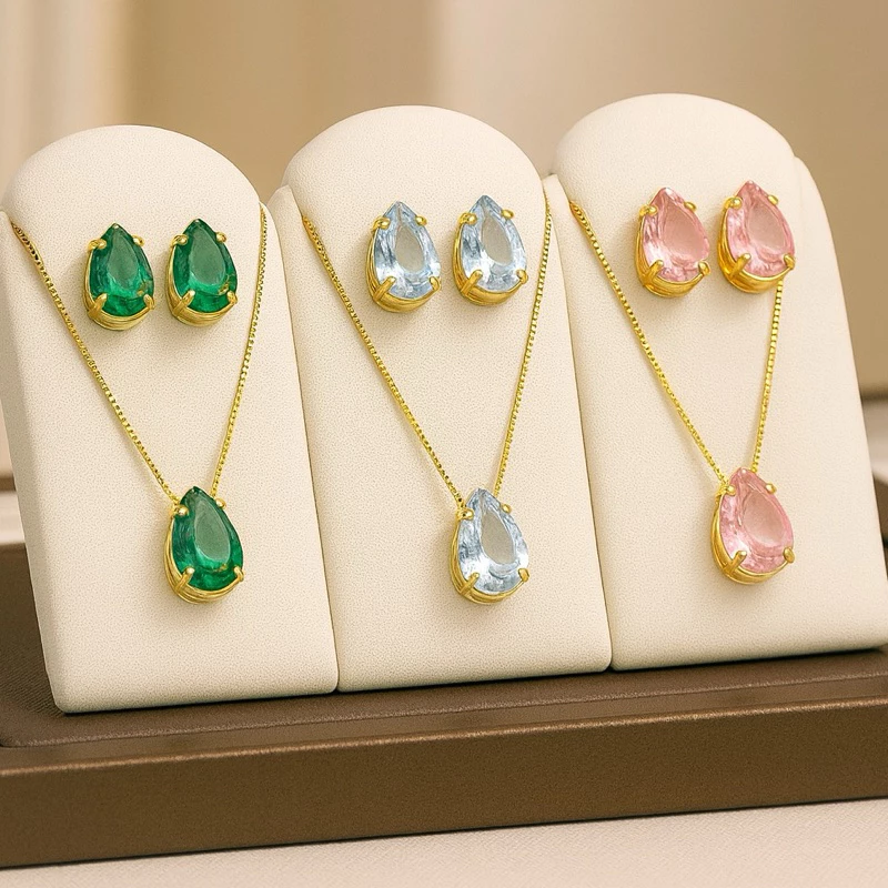 Gold Plated Drop Earring and Necklace Kit Women's Semi-Jewelry Delicate and Sophisticated Gift