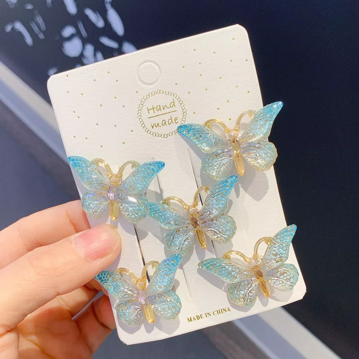 Butterfly Hair Clips for Girls 3D Design, Gradient Color Non-Slip Accessories for Toddlers image 2