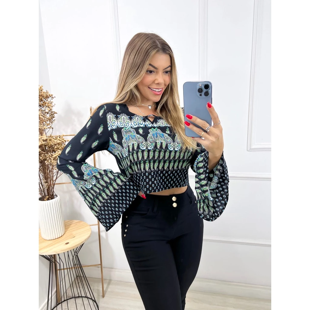 Cropped Top with Floral Print, Flirt Sleeves, Crossed Front, Zipper on the Back 3085 SALE image 2