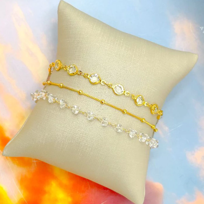 Kit of 3 18k Gold Bracelets, Plated with Balls, Smooth, Women's Bracelet Set with Transparent Stones